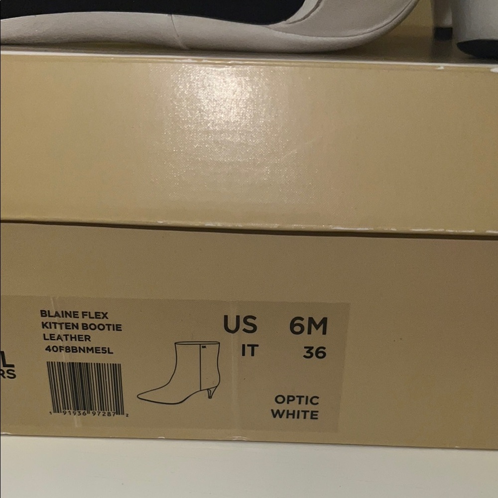 Michael Kors Women's White Ankle Boots - Picture 5 of 5